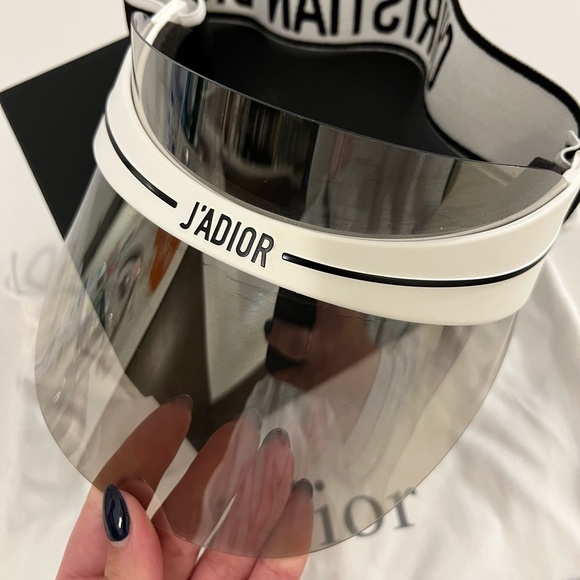 DIOR VISOR - Picture 2 of 10